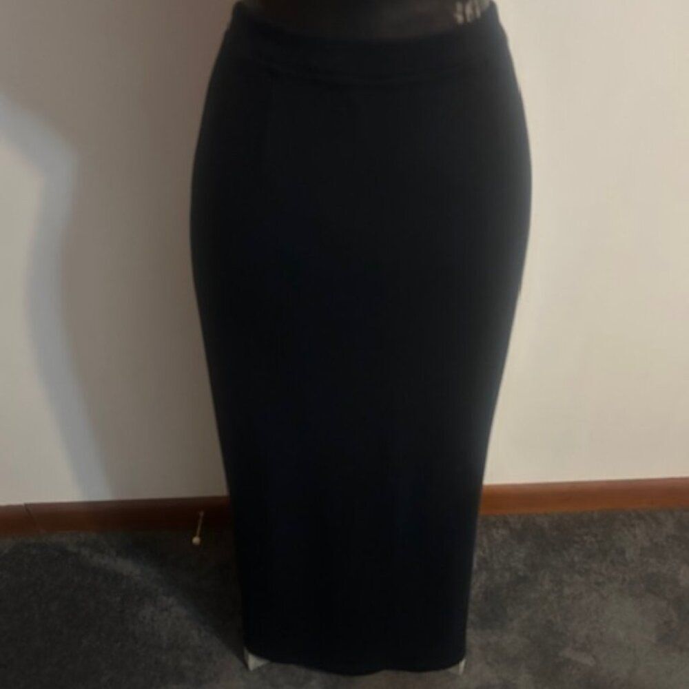 Paul Harris Design Vintage Navy Blue knit skirt, size L